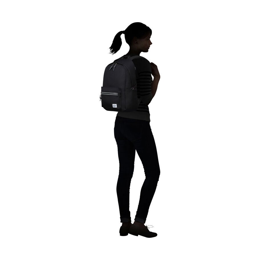 American Tourister BrightUp Sac &agrave; Dos in the color Noir. image number 12